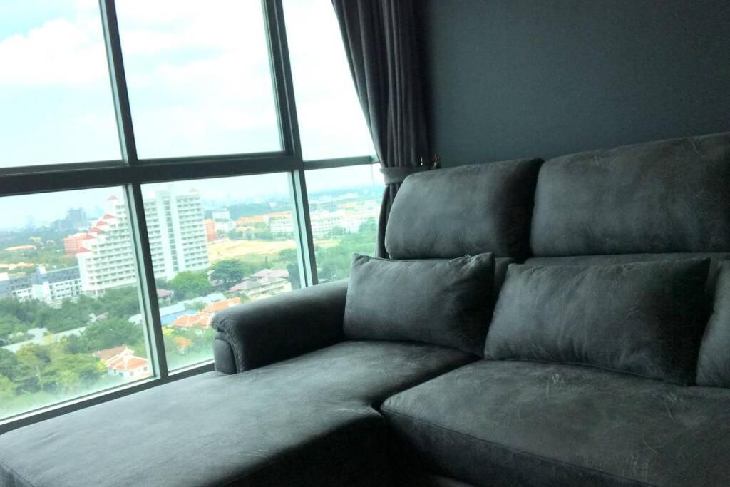 Stunning Seaview Suite Jomtien Exterior foto